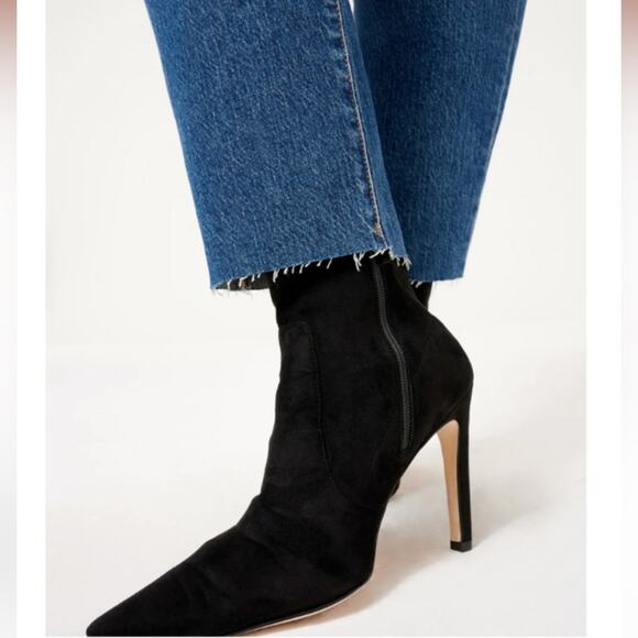 GOOD AMERICAN Good Classic Raw Hem Jeans Straight High Rise Blue940 Size 29 NEW - Picture 10 of 15